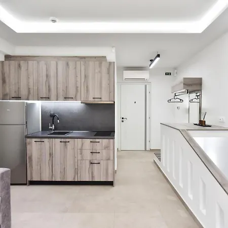 Christina Appartement *