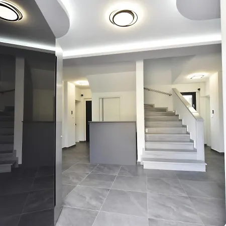 Apartament Christina Flogita